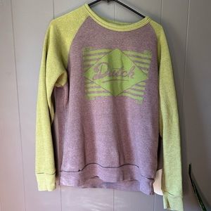 Dutch Bros
Crew neck
Used